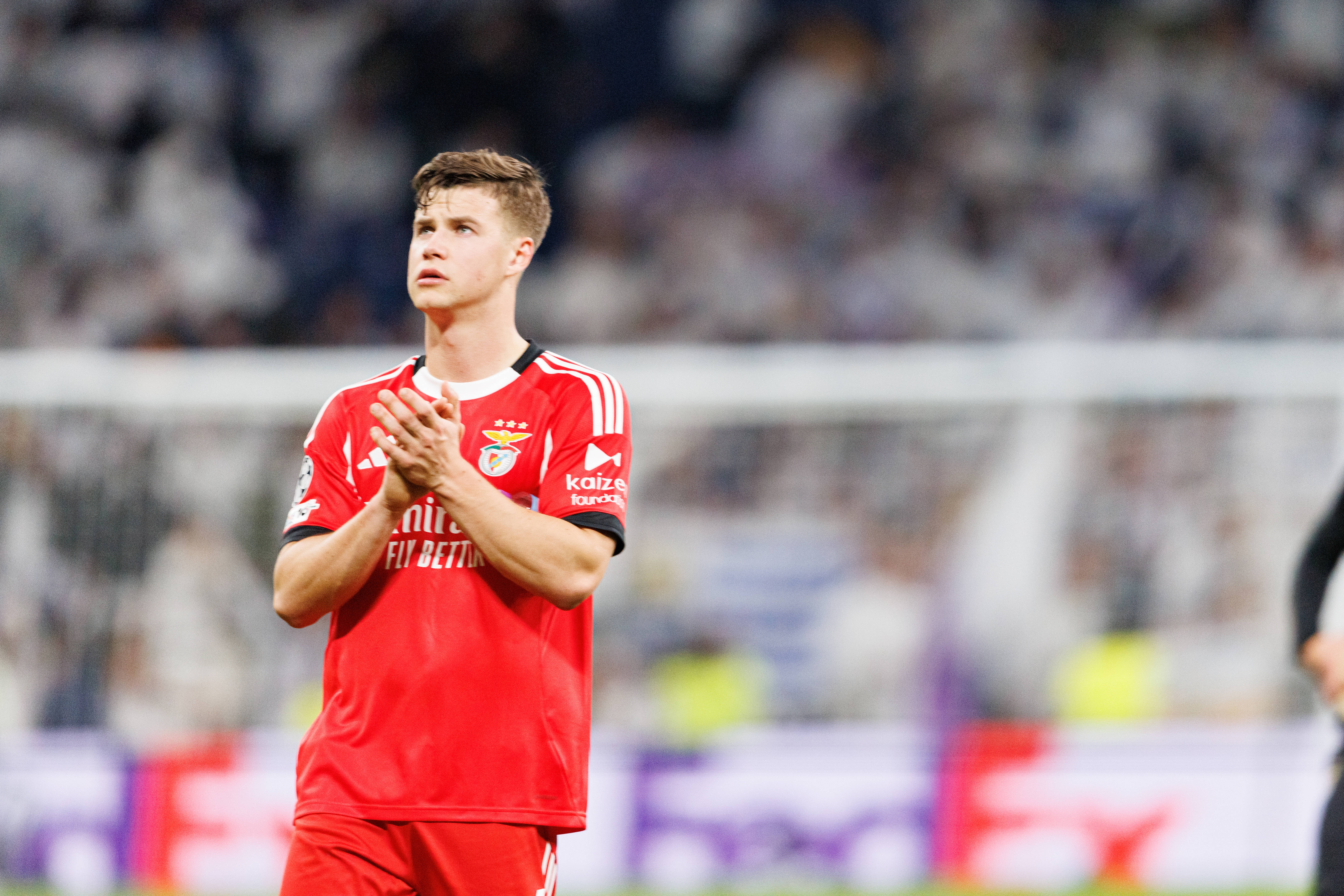 世界杯高清直播平台-葡媒：曼联球探多次考察本菲卡左后卫达尔，考虑夏窗报价